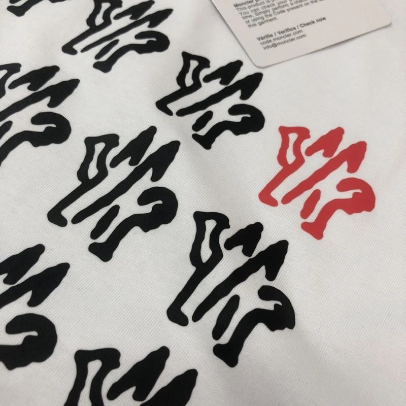 Neat Moncler T-Shirts 143065