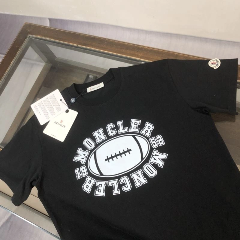 Effortless Moncler T-Shirts 143061