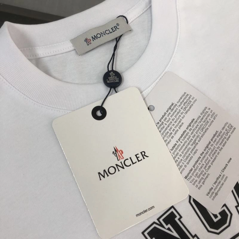 Resilient Moncler T-Shirts 143060