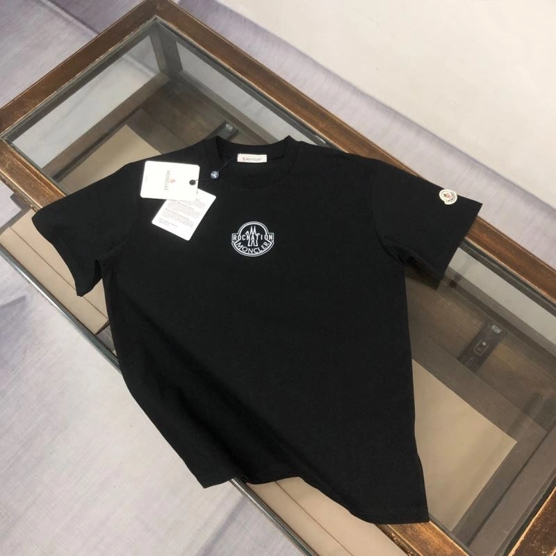 Moncler T-Shirts TimelessDesign 143057