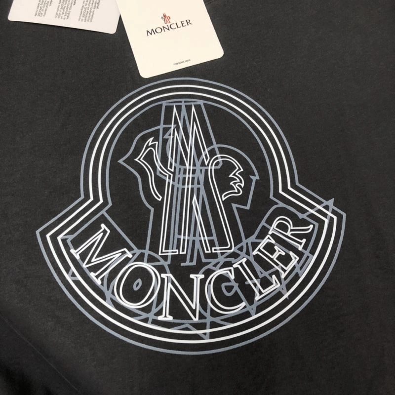 Trendy Moncler T-Shirts 143046