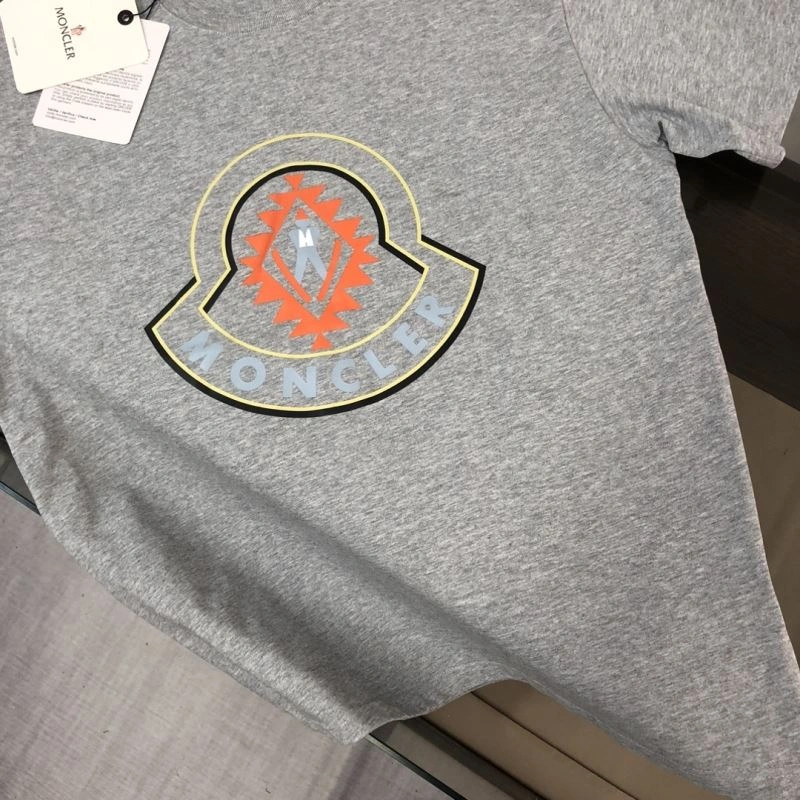 Moncler T-Shirts Attractive 143049