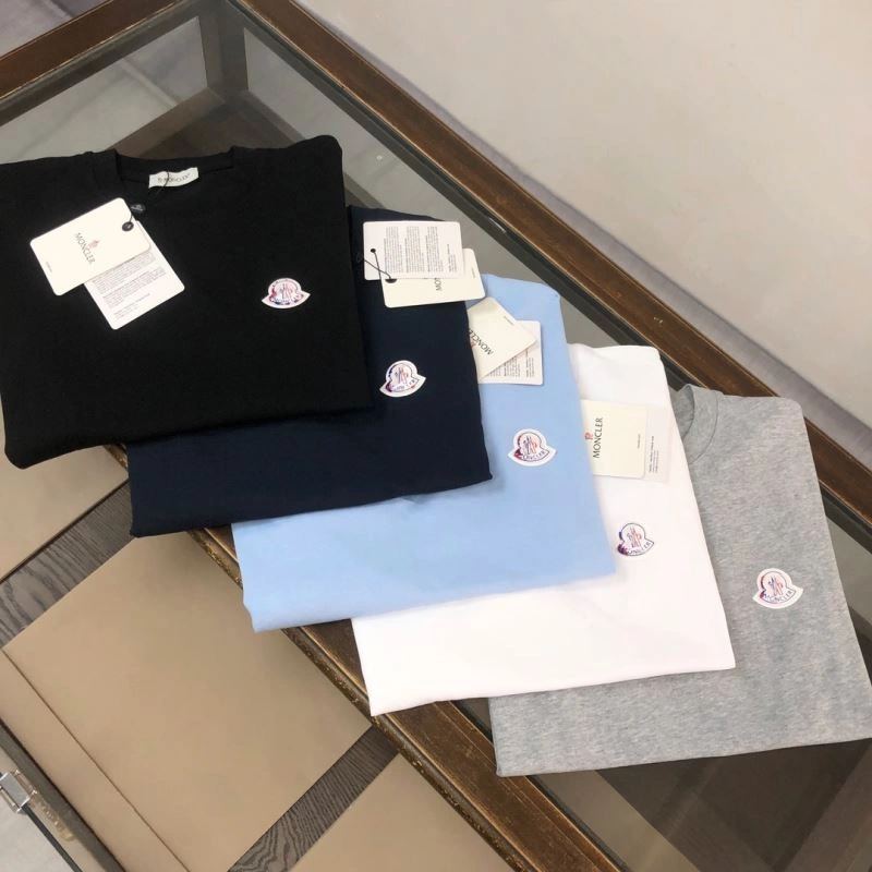 WellDesigned Moncler T-Shirts 143041