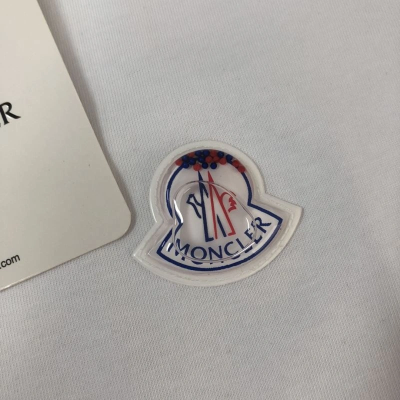 Resilient Moncler T-Shirts 143040