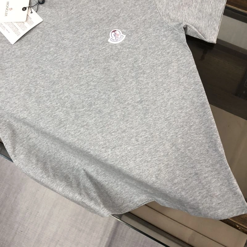 Moncler T-Shirts Tailored 143036
