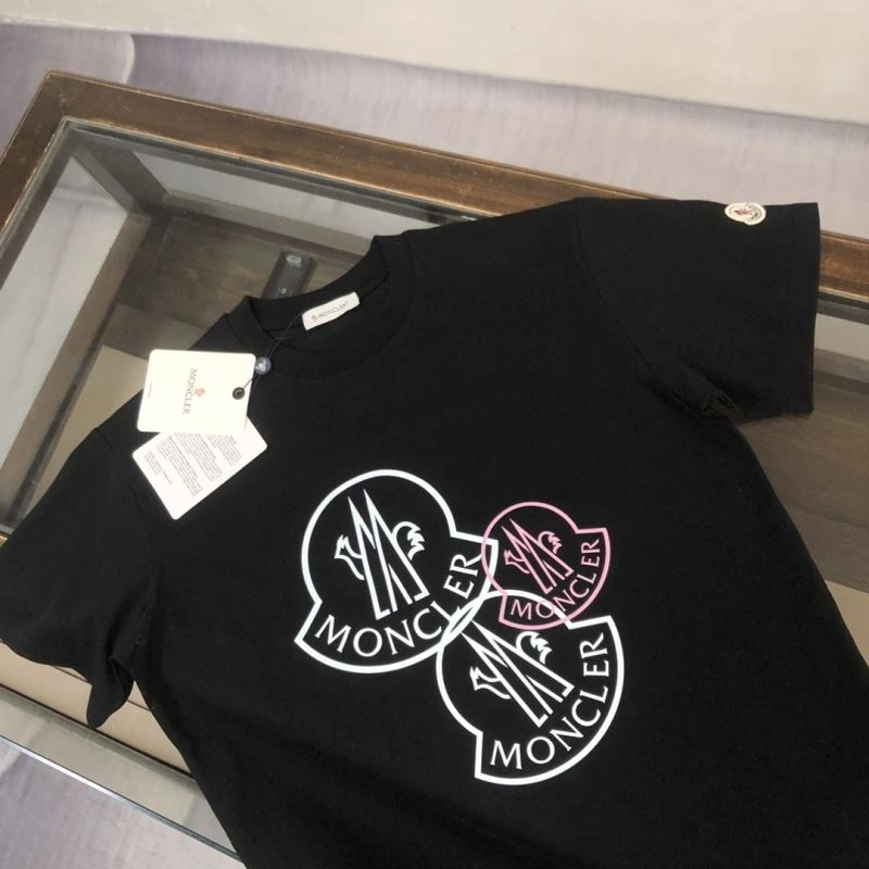 Soft Moncler T-Shirts 143039