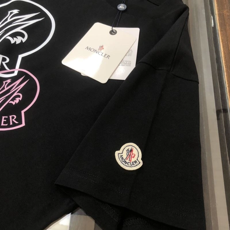 Soft Moncler T-Shirts 143039