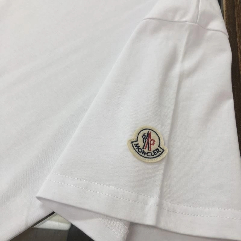 Moncler T-Shirts OdorResistant 143045