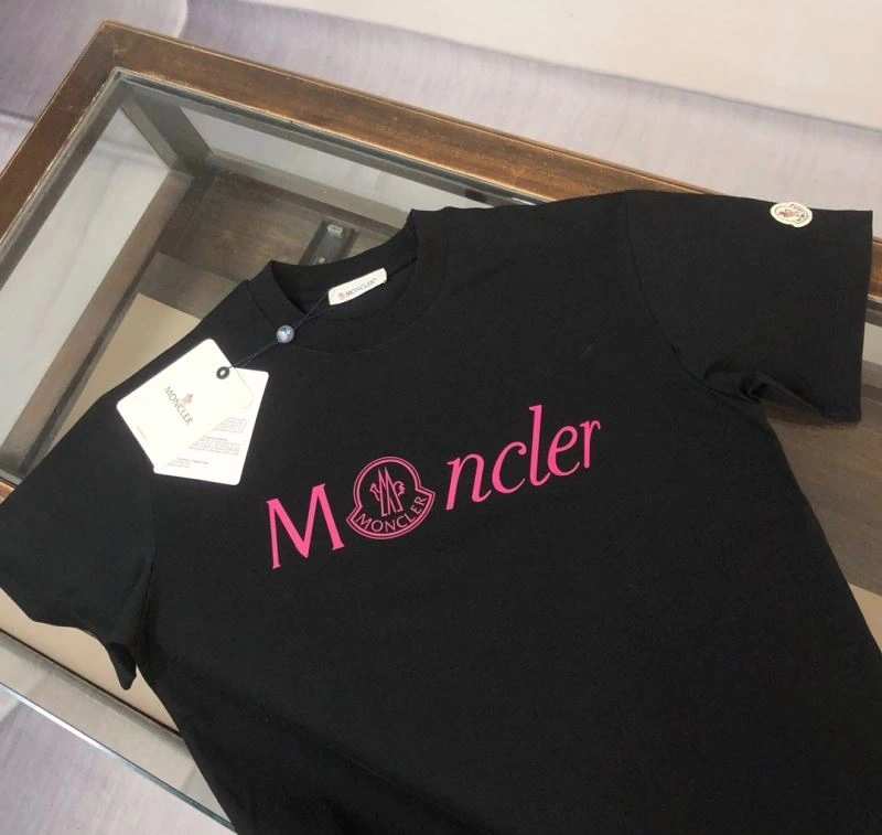 RelaxedFit Moncler T-Shirts 143037