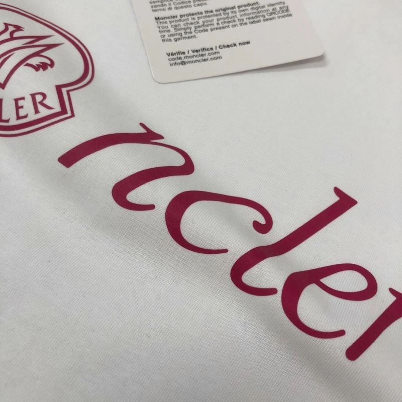 Moncler T-Shirts DailyWear 143042