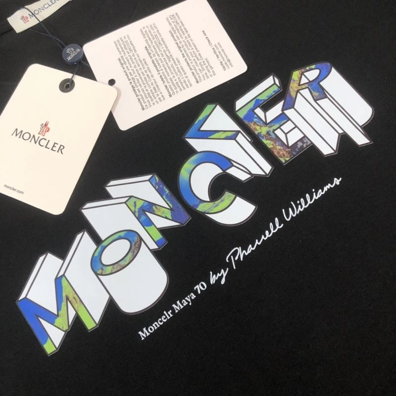 Moncler T-Shirts Upgraded 143026