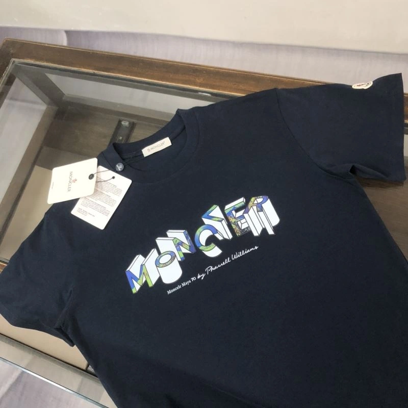 TravelReady Moncler T-Shirts 143024