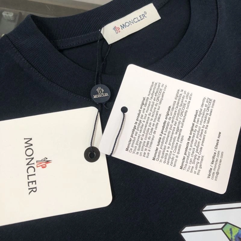 TravelReady Moncler T-Shirts 143024