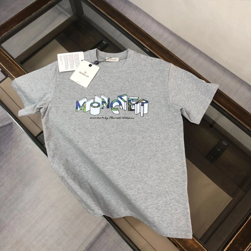 Trendsetting Moncler T-Shirts 143023