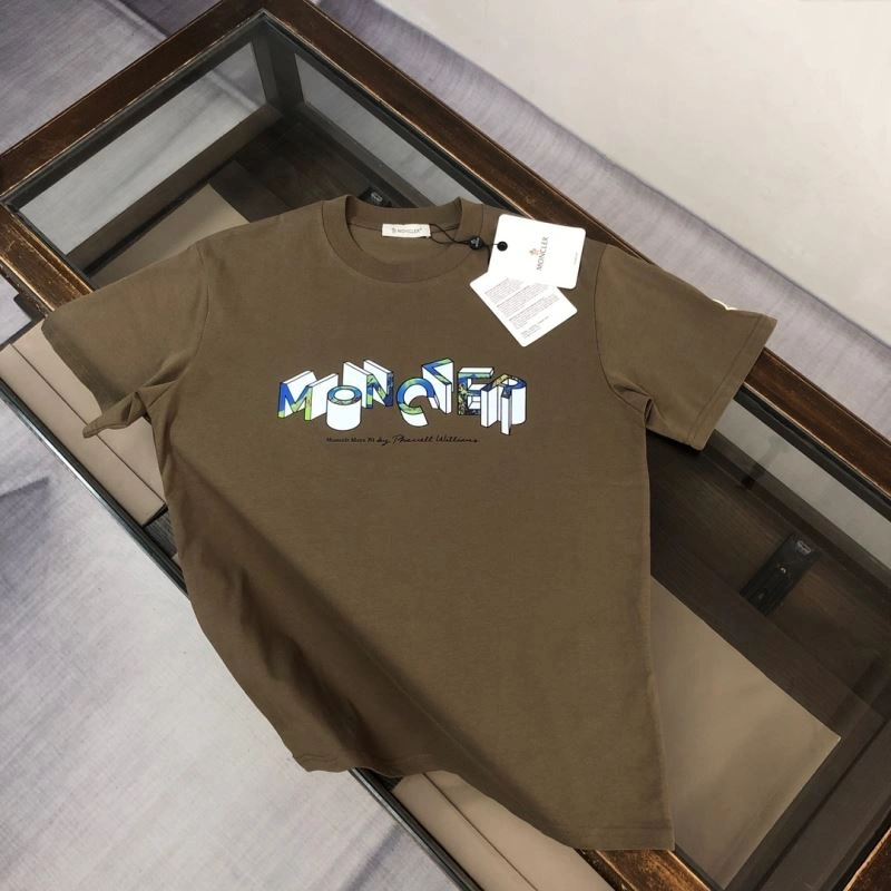 Lightweight Moncler T-Shirts 143021