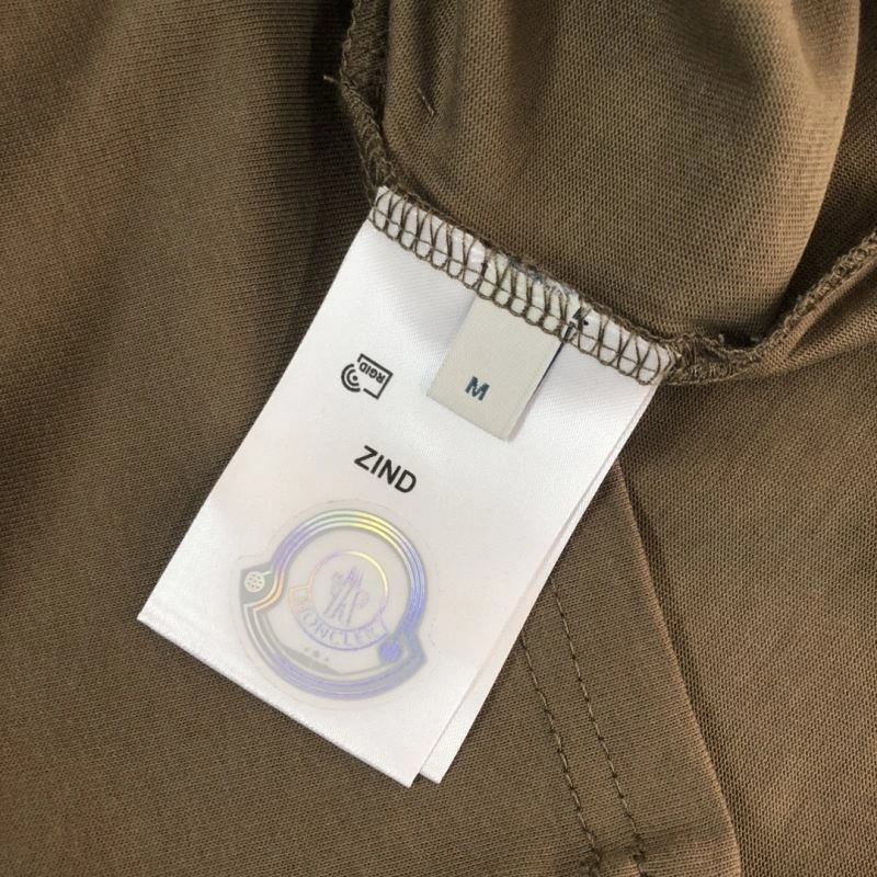 Lightweight Moncler T-Shirts 143021