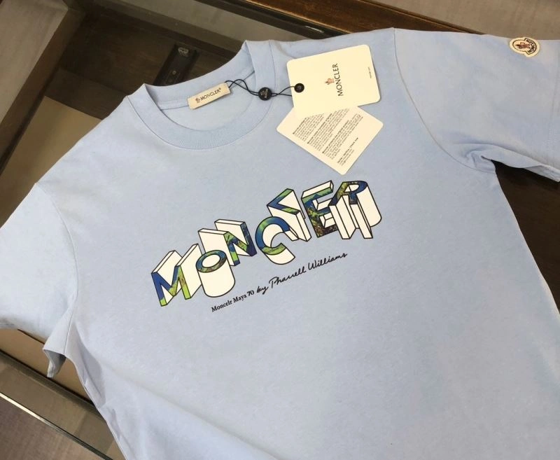 Moncler T-Shirts NewStyle 143018