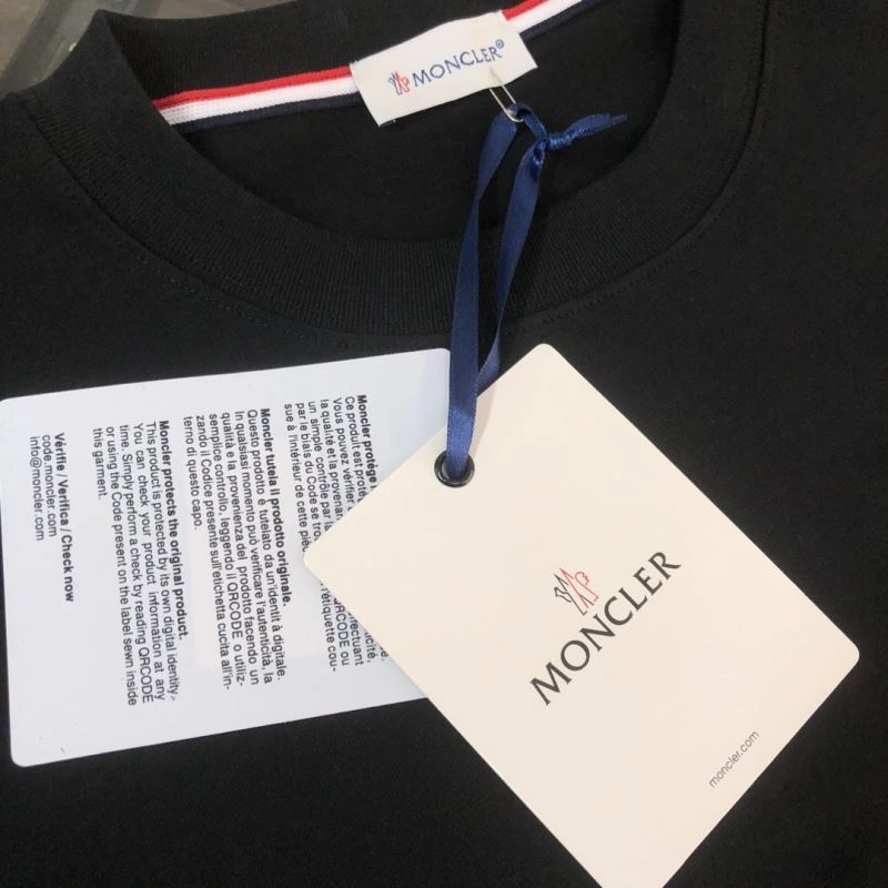 Moncler T-Shirts MoistureWicking 143014
