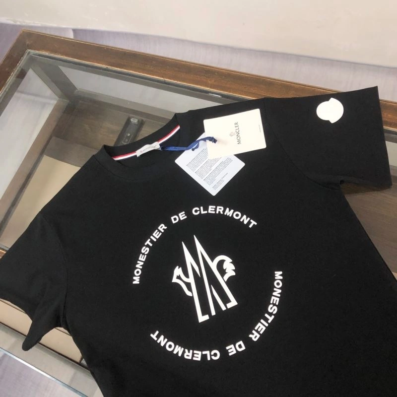 Supportive Moncler T-Shirts 143005
