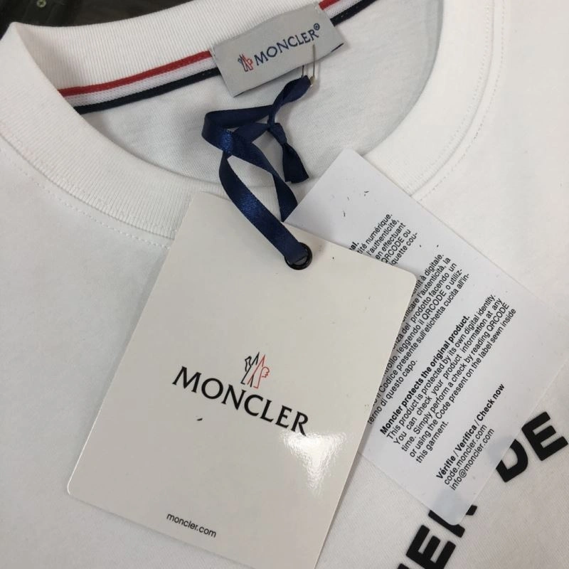 Durable Moncler T-Shirts 143008