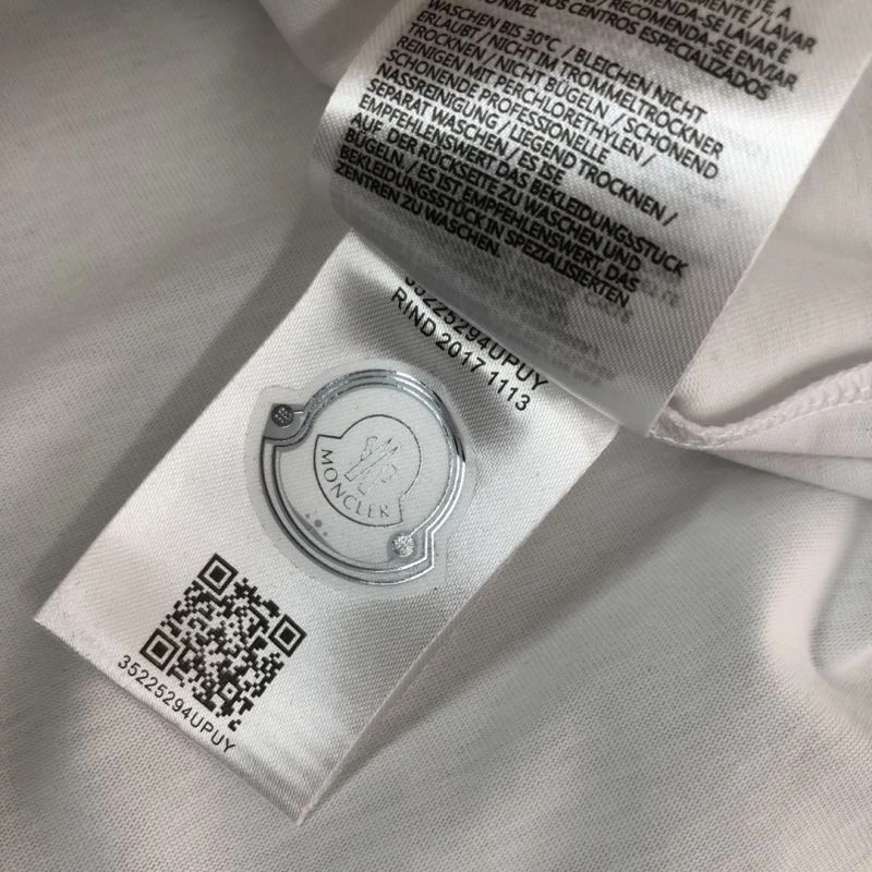 Durable Moncler T-Shirts 143008