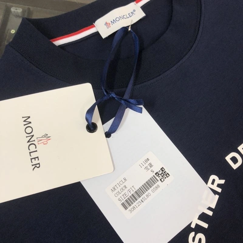 Moncler T-Shirts TimelessDesign 142997