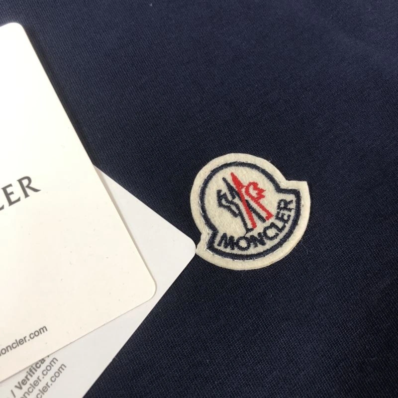 Moncler T-Shirts Timeless 143000