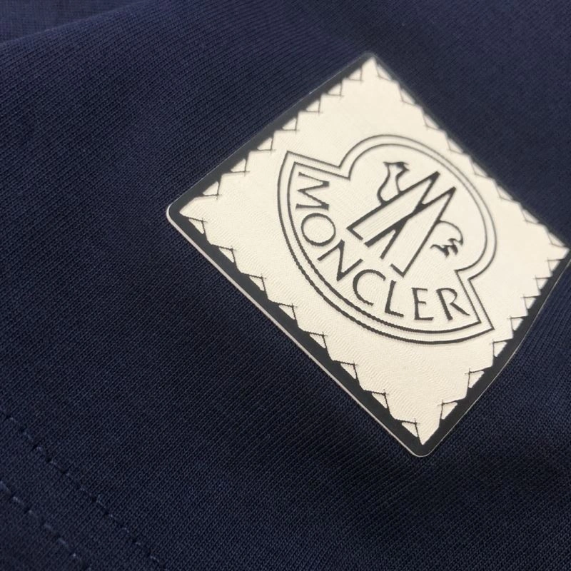 Moncler T-Shirts Timeless 143000