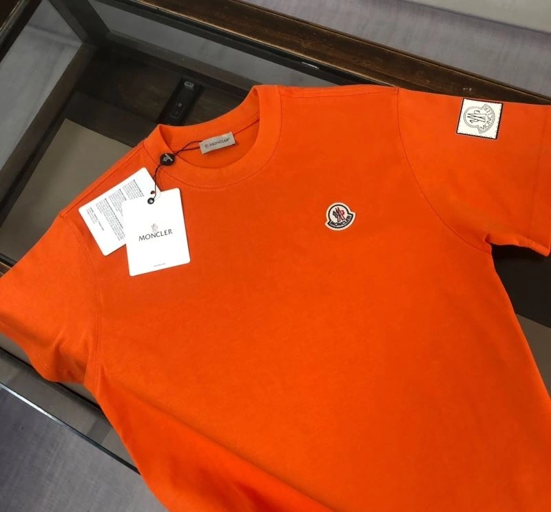Upgraded Moncler T-Shirts 142999