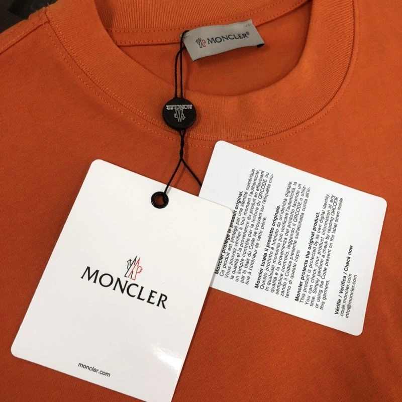 Upgraded Moncler T-Shirts 142999