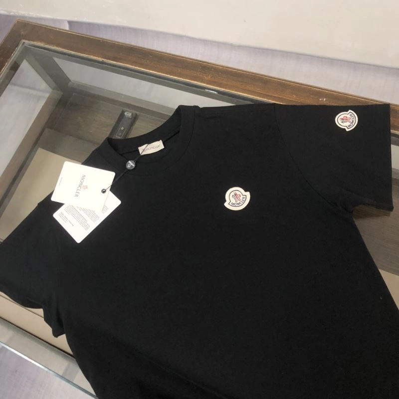 Snug Moncler T-Shirts 143004