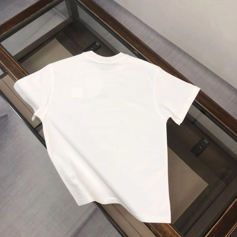 Moncler T-Shirts Versatile 142988