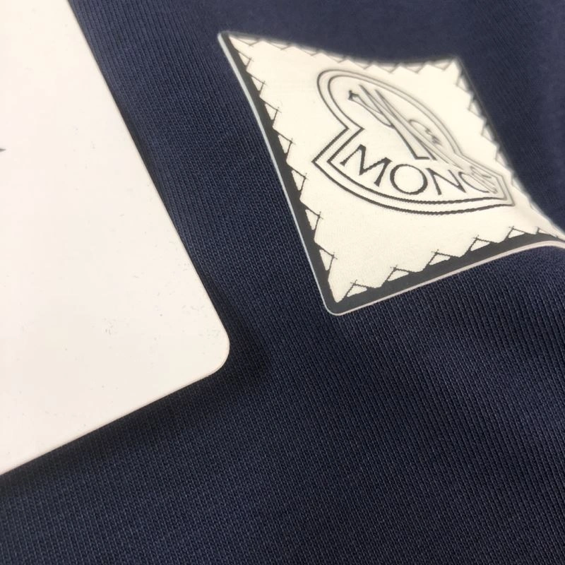 Cozy Moncler T-Shirts 142995