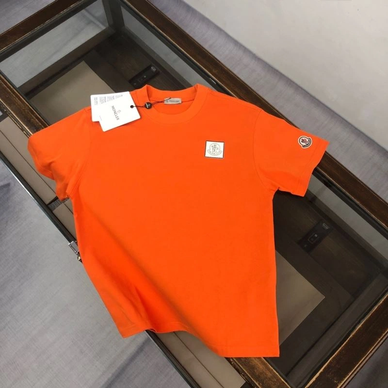 Moncler T-Shirts Minimalist 142991