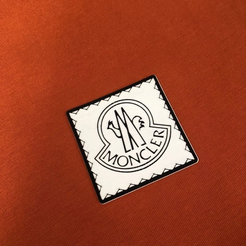 Moncler T-Shirts Minimalist 142991