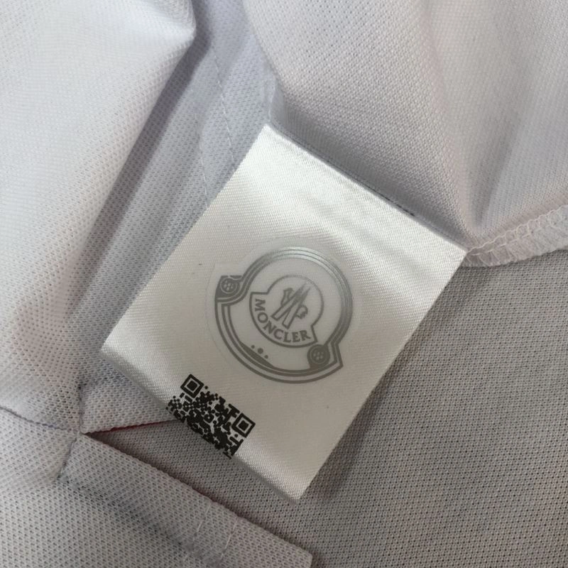 Packable Moncler T-Shirts 142989