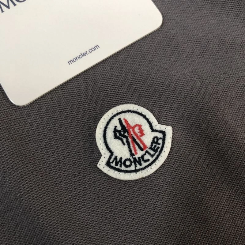Moncler T-Shirts SmartChoice 143001