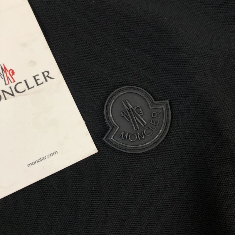 Modern Moncler T-Shirts 142992
