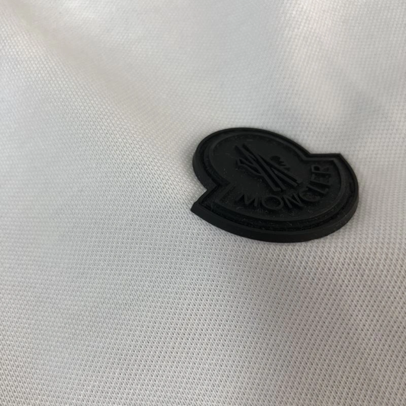 Chic Moncler T-Shirts 143010