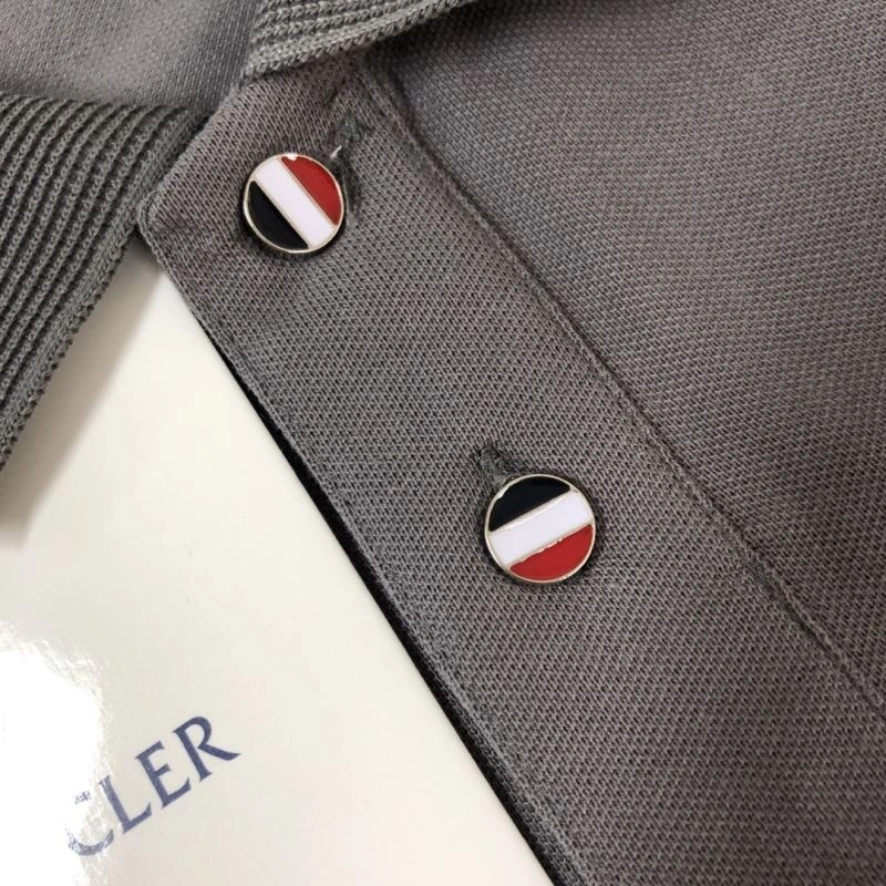 Compact Moncler T-Shirts 143016