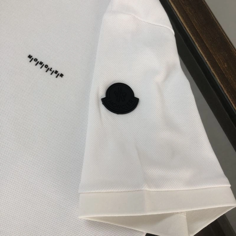 Sustainable Moncler T-Shirts 142982