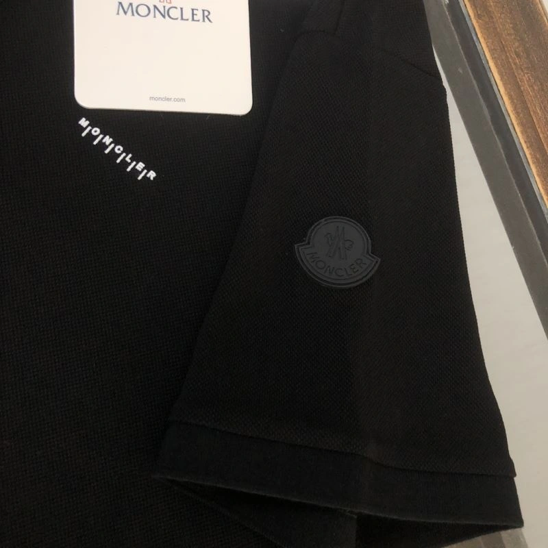Moncler T-Shirts Sustainable 142981
