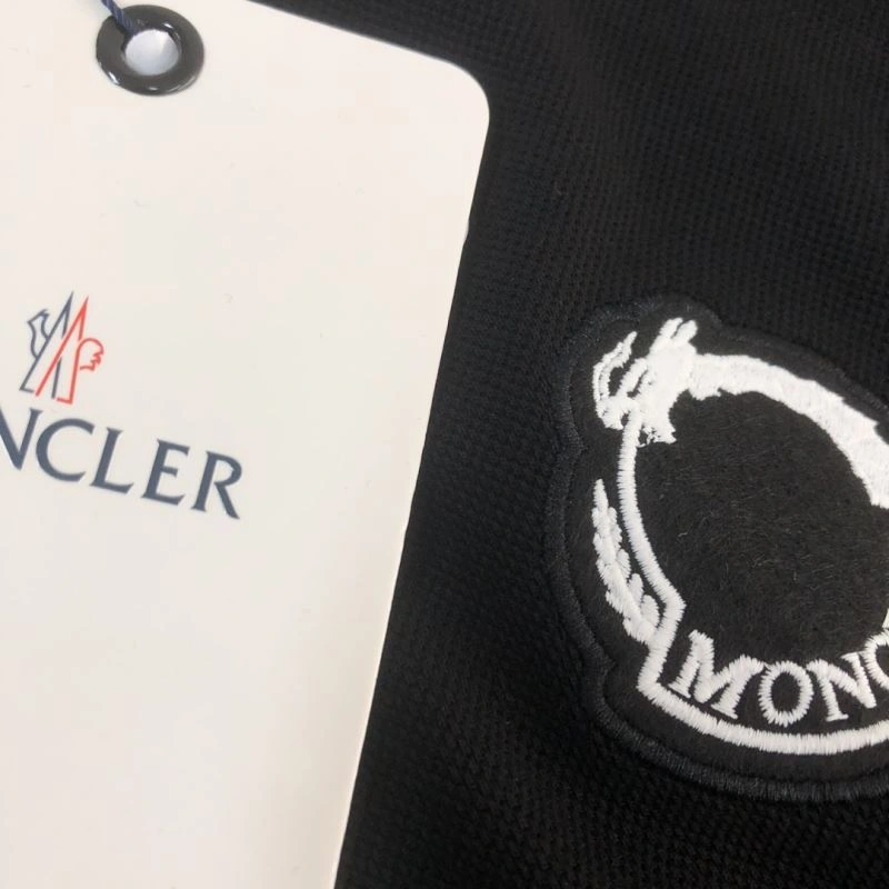 Moncler T-Shirts SmartChoice 142977