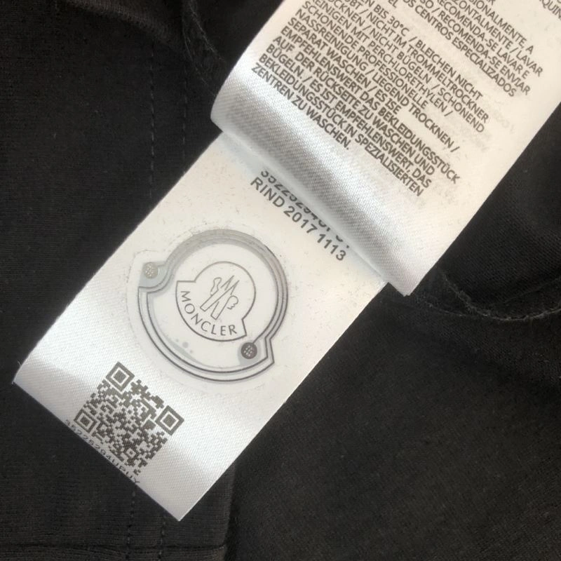 Popular Moncler T-Shirts 142975