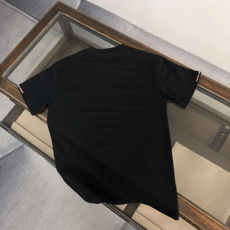 Moncler T-Shirts Breathable 142966