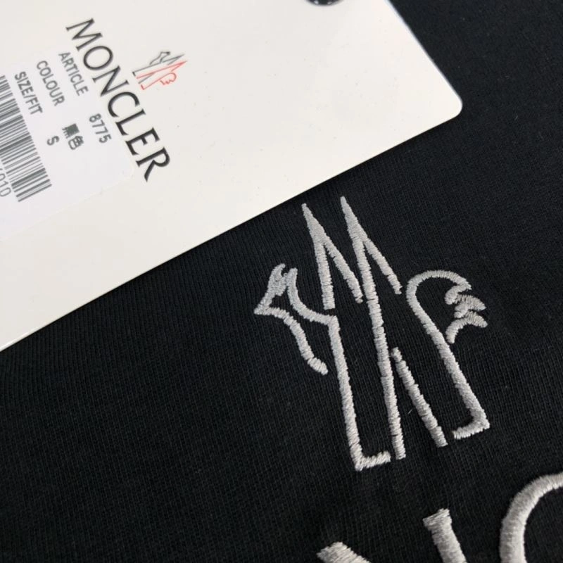 TimelessDesign Moncler T-Shirts 142972