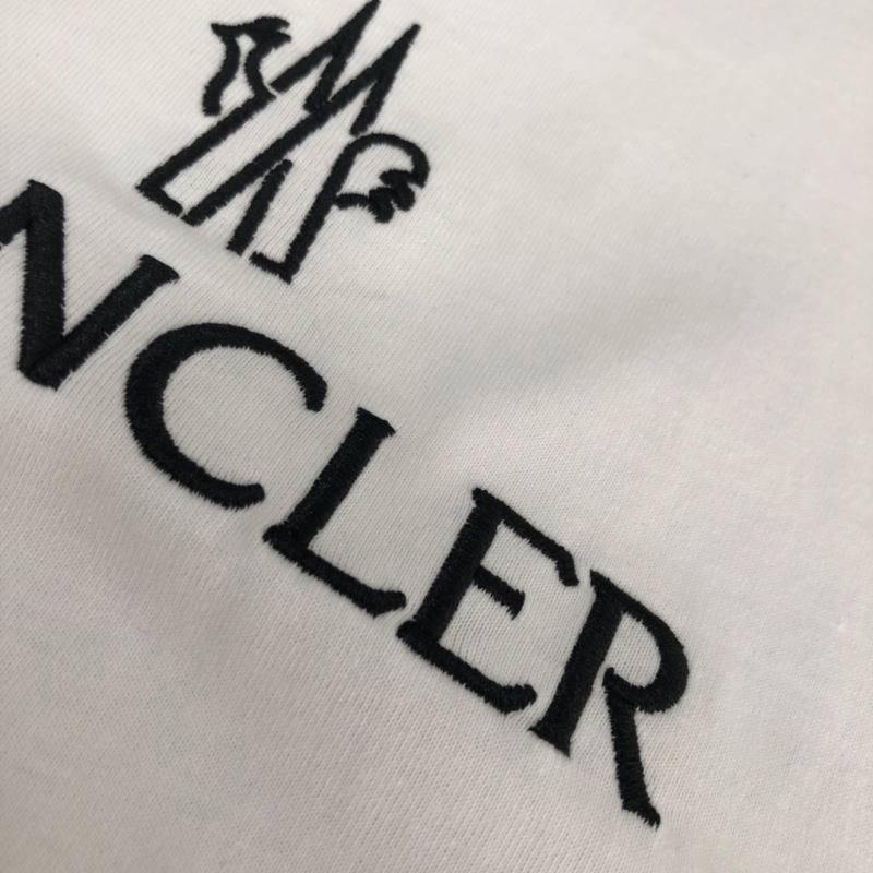 Moncler T-Shirts SunProtective 142956