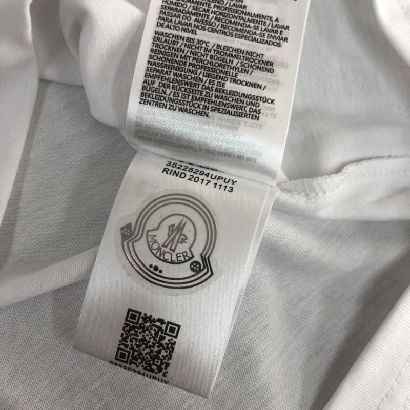 Durable Moncler T-Shirts 142963