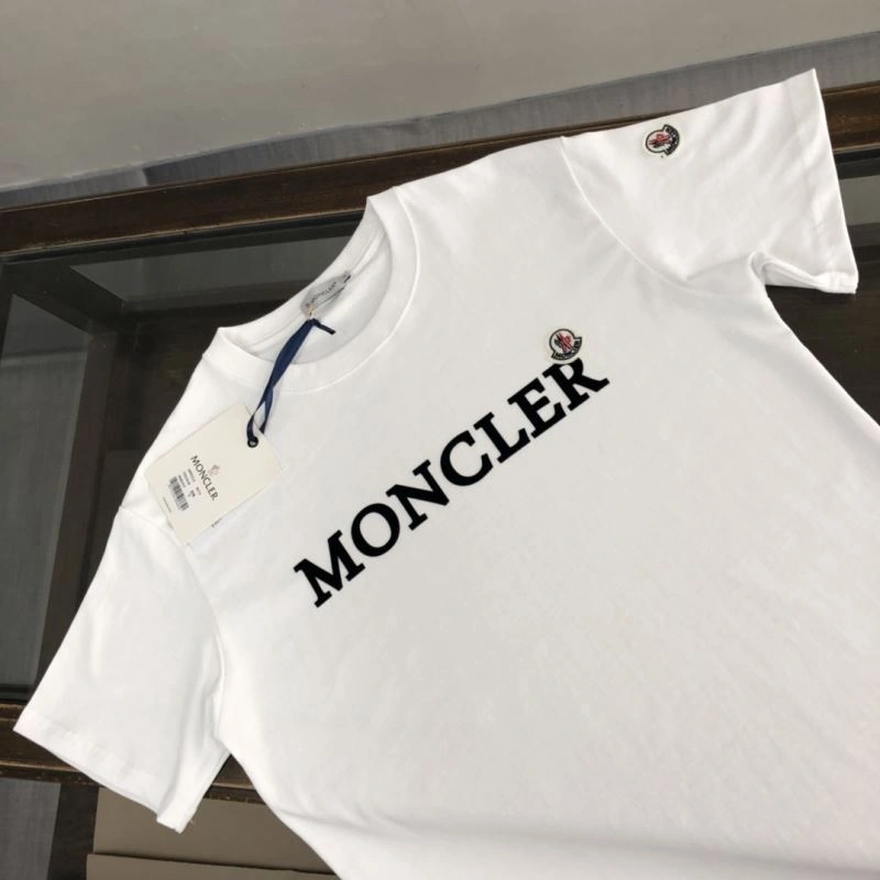 Minimalist Moncler T-Shirts 142951