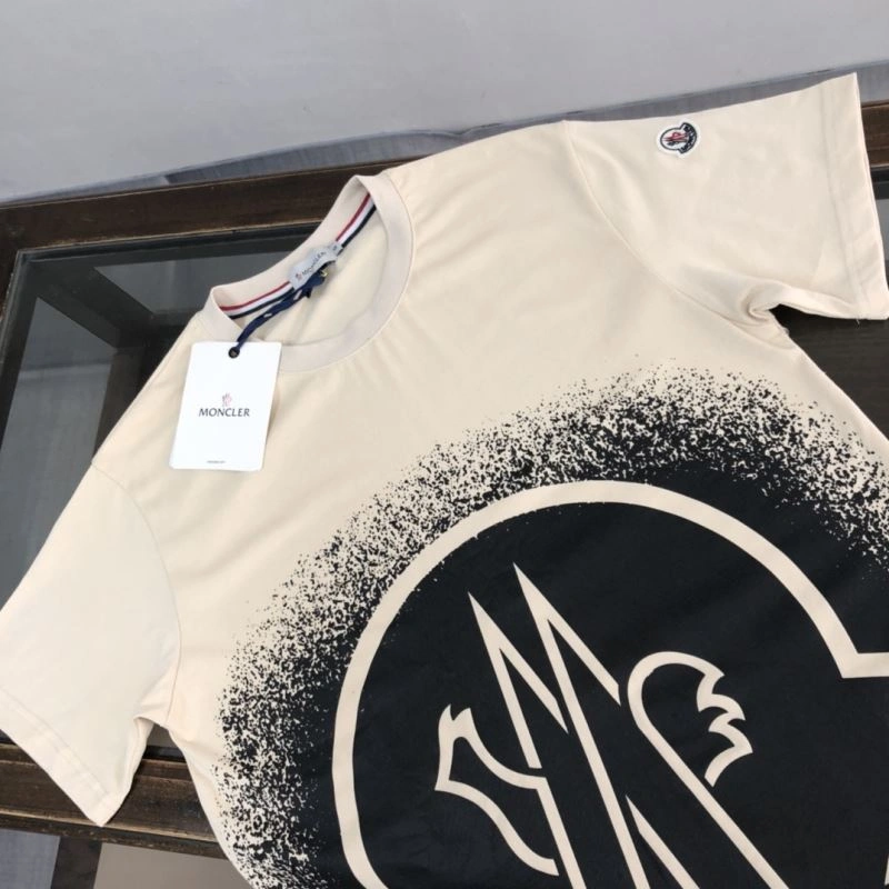 Efficient Moncler T-Shirts 142954